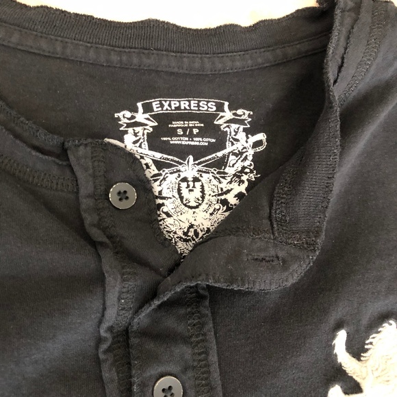 Express Embroidered Henley - Picture 2 of 4